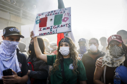 Redadas migratorias provocaron pérdidas de mil 260 millones de dólares en Chicago