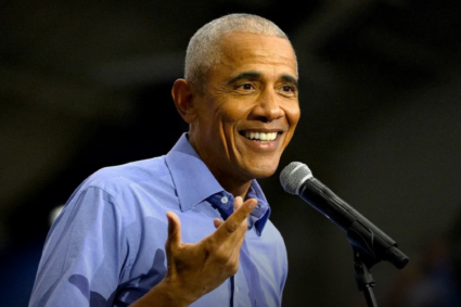 Obama pide a demócratas colocar la regulación de la IA entre sus prioridades electorales