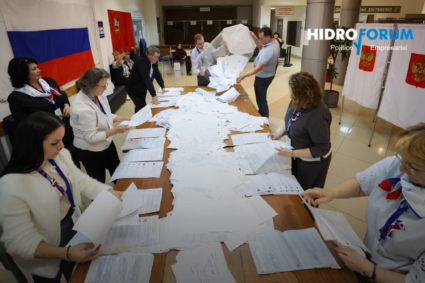 Rusia Unida mantiene el control de la Duma tras elecciones marcadas por ataques con drones