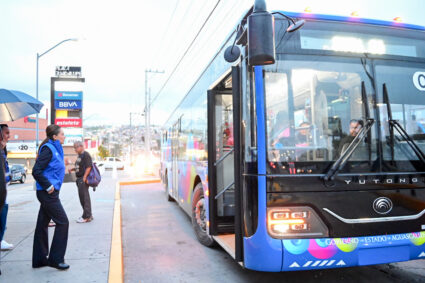TERE JIMÉNEZ SUPERVISA RUTAS, ESCUCHA A USUARIOS Y REITERA SU COMPROMISO CON LA MODERNIZACIÓN DEL TRANSPORTE PÚBLICO