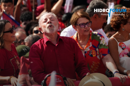 Brasil bajo la lupa: tribunal electoral exige explicaciones a Meta y X por sus algoritmos