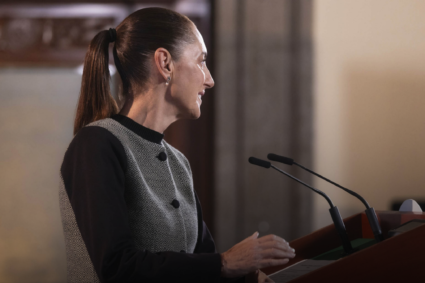 Sheinbaum respalda a Pablo Gómez tras acusaciones de Santiago Nieto sobre investigaciones contra medios