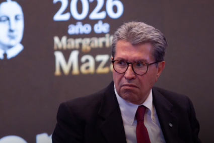 Monreal pone en duda su continuidad política y no se registra para reelegirse en 2027