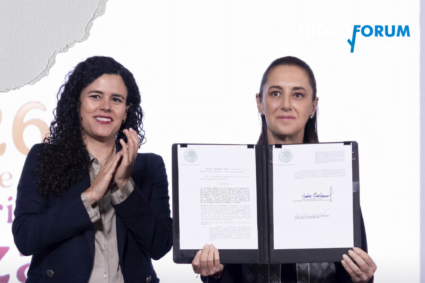 Sheinbaum firma decreto que restringe doble nacionalidad para aspirantes a cargos ejecutivos