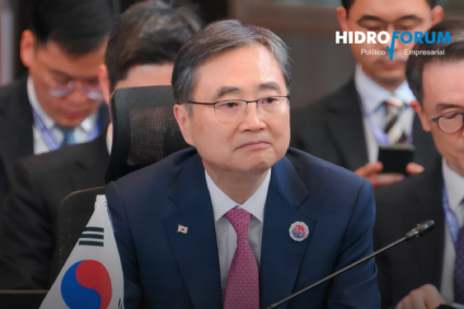 Corea del Sur retira a su embajador en Ucrania por disputa sobre prisioneros norcoreanos