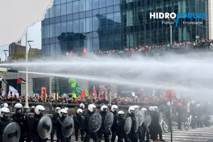 Más de 30 mil personas protestan en Bruselas contra los recortes presupuestarios